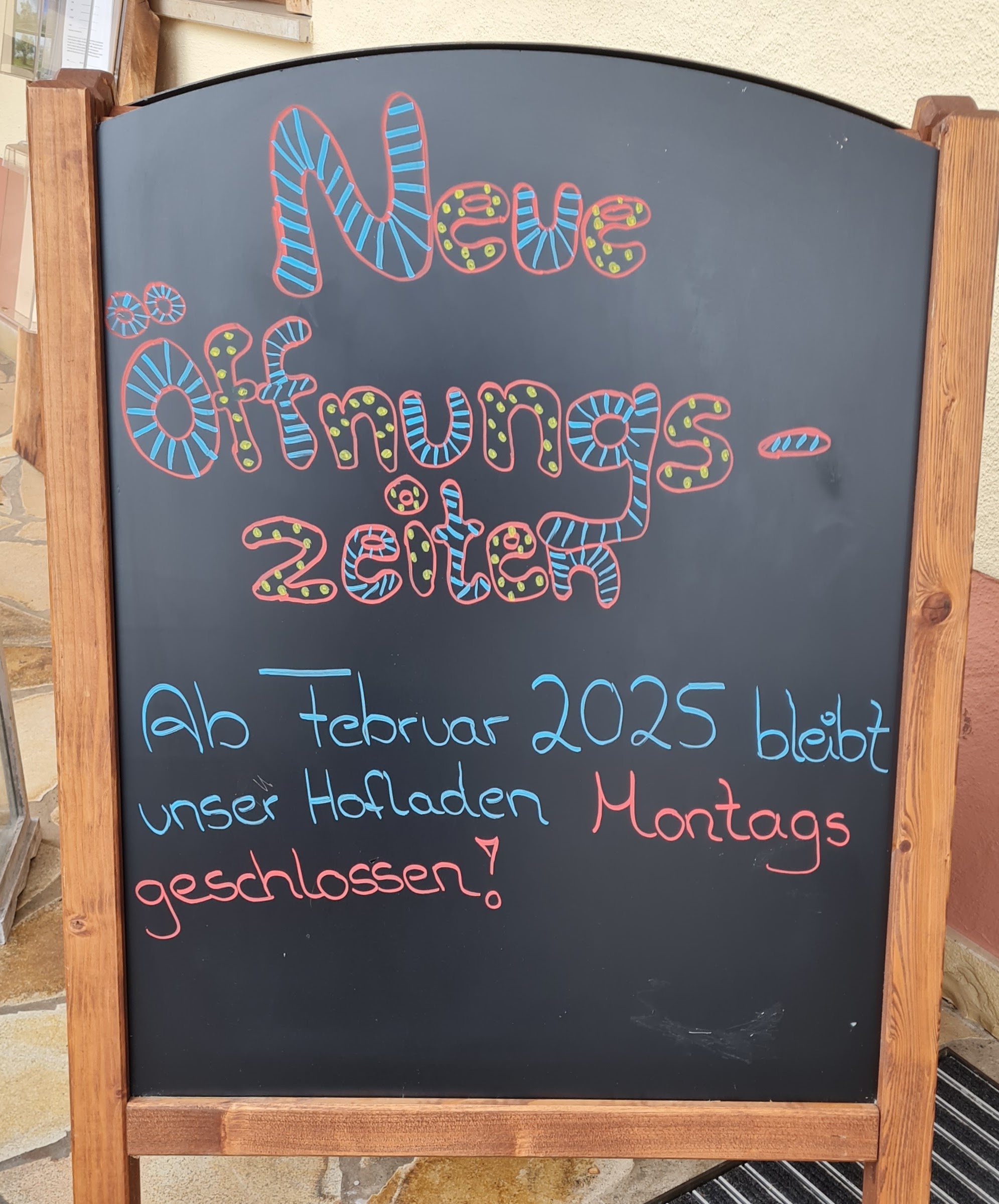 Neue Öffnungszeiten des Obstparadies Hofladen: Dienstag - Freitag: 9 - 18 Uhr Samstag 9 - 13 Uhr Sonntag und Montag: geschlossen